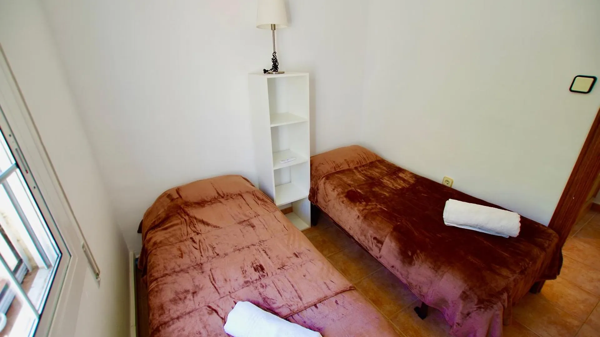 V&V Lloret- Villa Roser Vidreres